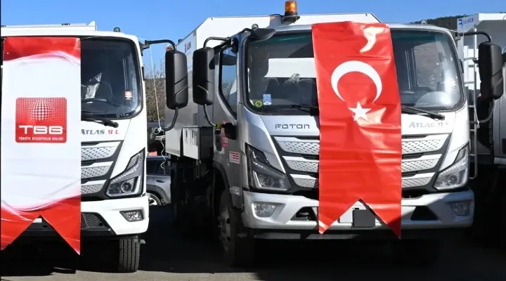 Kastamonu Belediyesi’ne yeni yol süpürme aracı kazandırıldı