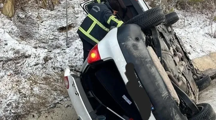 Kastamonu Batı Çevre yolunda buzlanma kazası