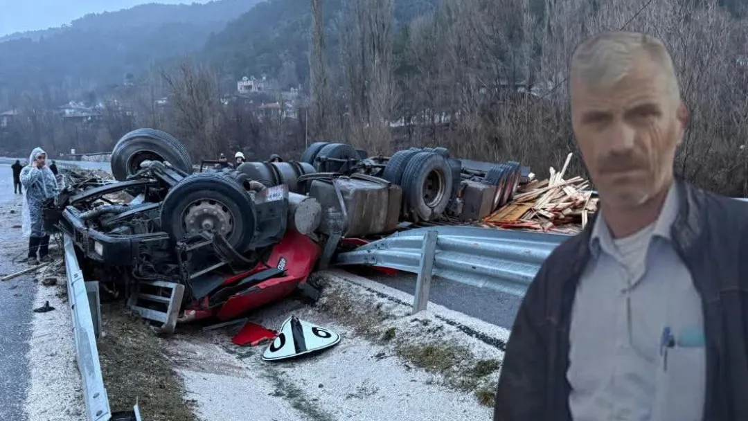 Ilgaz Tüneli çıkışında feci kaza: Tır devrildi, sürücü hayatını kaybetti