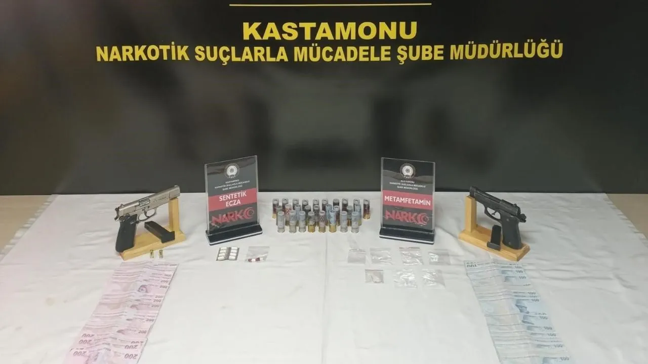Kastamonu’da yatağın altından çıkan uyuşturucu ağır cezayla sonuçlandı