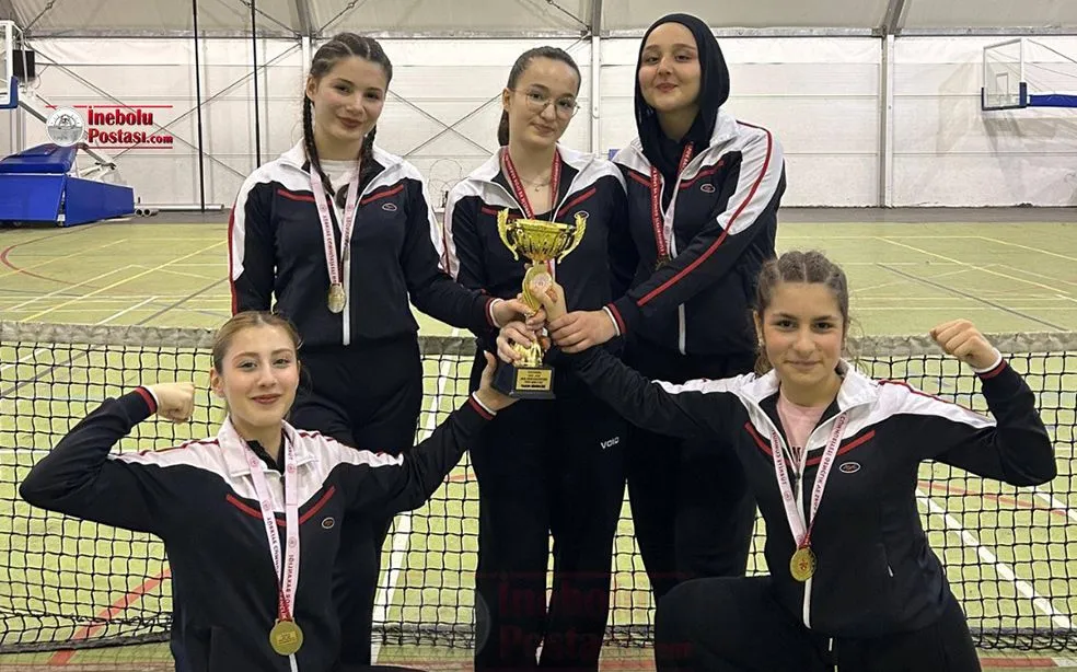 İnebolu Anadolu Lisesi Tenis’te İl Birincisi oldu