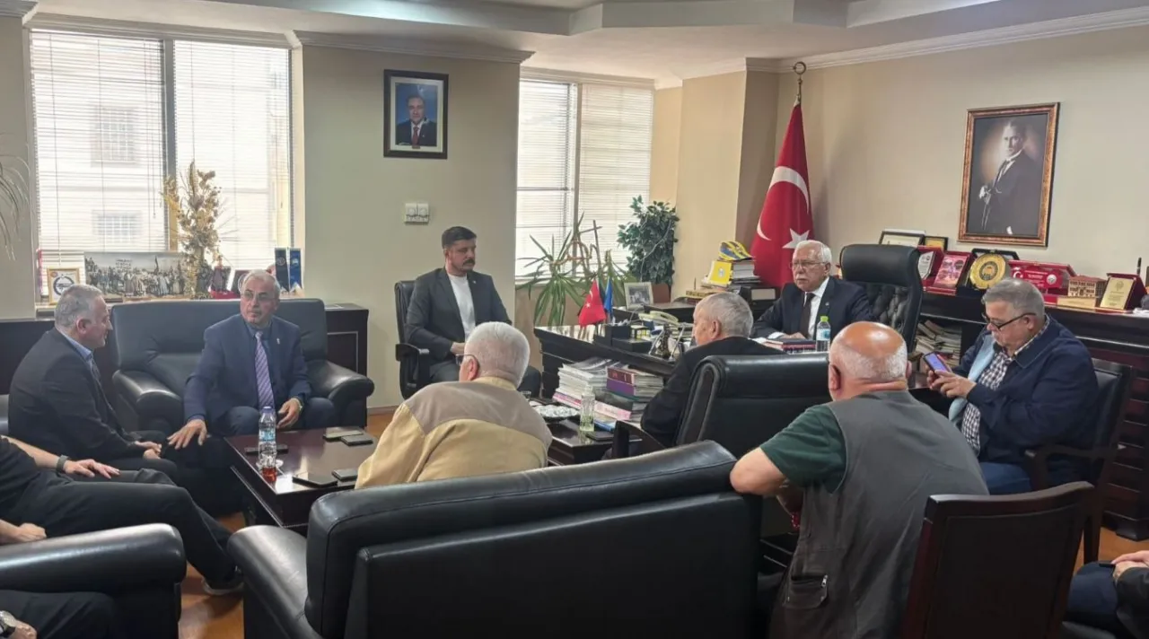 İYİ Parti Kastamonu teşkilatından Yol-İş Sendikası’na ziyaret