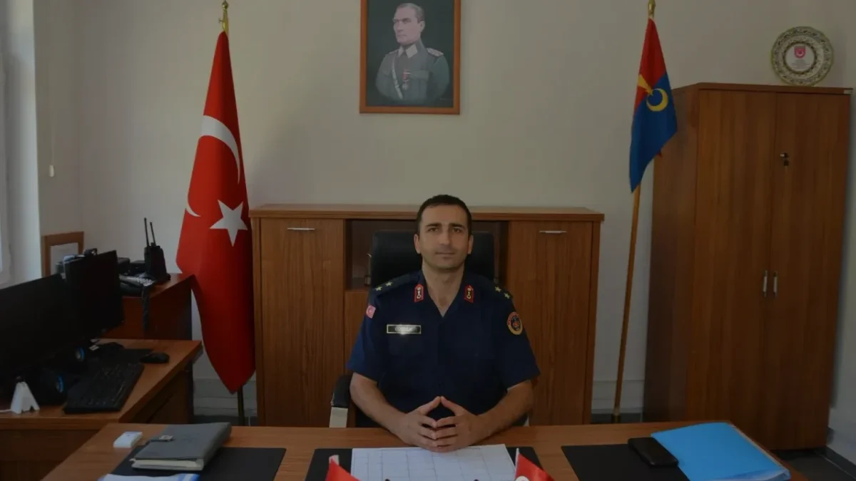 İnebolu İlçe Jandarma Komutanı Recep Özbek Yüzbaşı Oldu