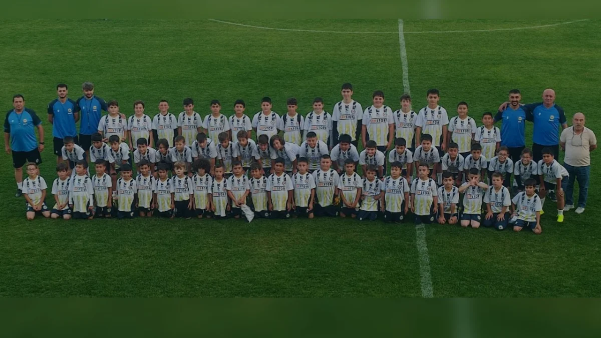 Kastamonu İl Özel İdaresi Yaz Futbol Okulunda Eğitimler Sürüyor