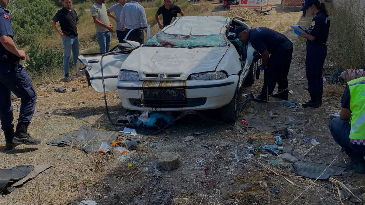 Seydiler yolunda otomobil menfeze uçtu: 1 ölü